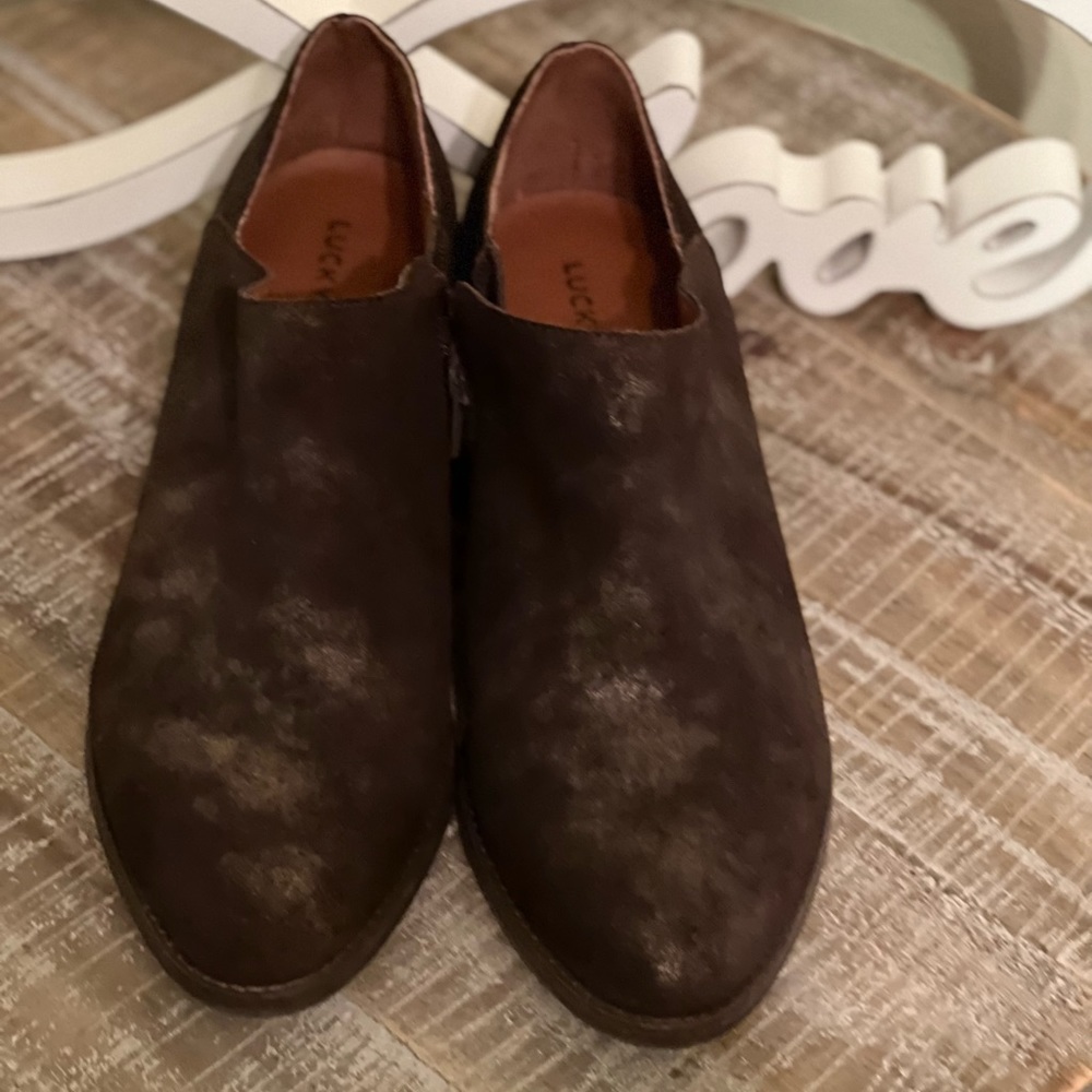 Lucky Brand shoe